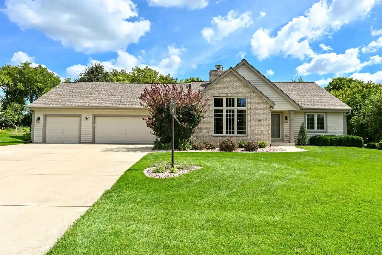 Photo 1 of Single family home for sale at 9558 S Fairway Circle Circle, Franklin, WI 53132 | MLS# 1976633 | Listing updated on 2026-09-08