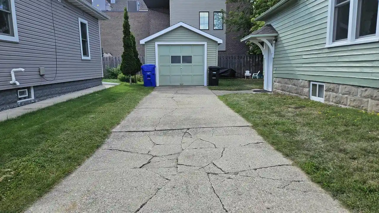 38th image of 403 N Clark Street Street, Appleton, WI 54911 | MLS# 50331212