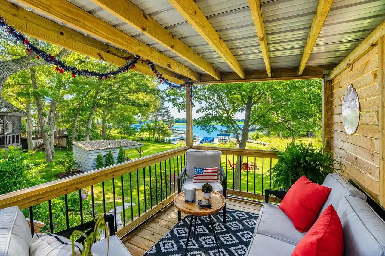 Photo 1 of Single family home for sale at 29205 White Oak Lane Lane, Waterford, WI 53185 | MLS# 1976642 | Listing updated on 2026-08-22
