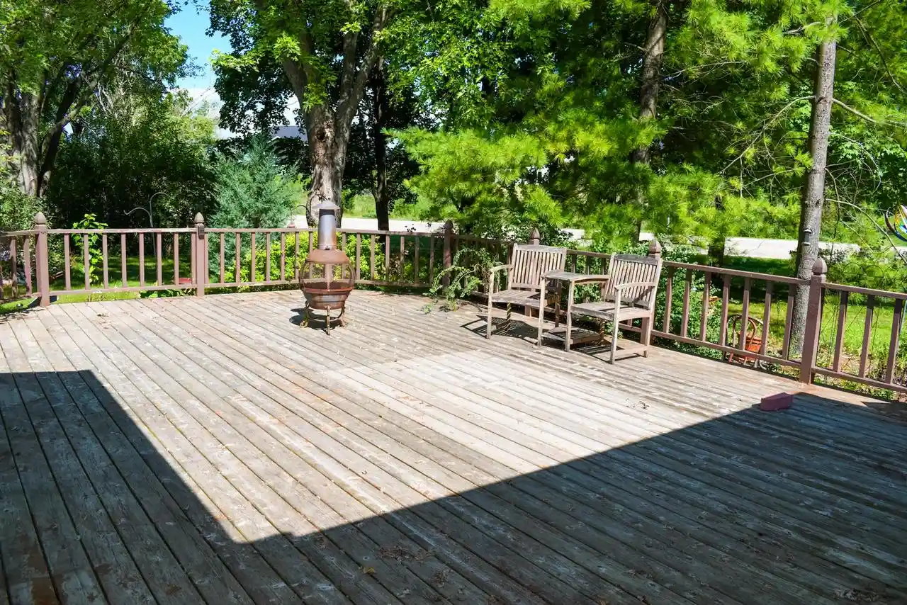 2nd image of 1325 Carlin Court Court, Burlington, WI 53105 | MLS# 1976644