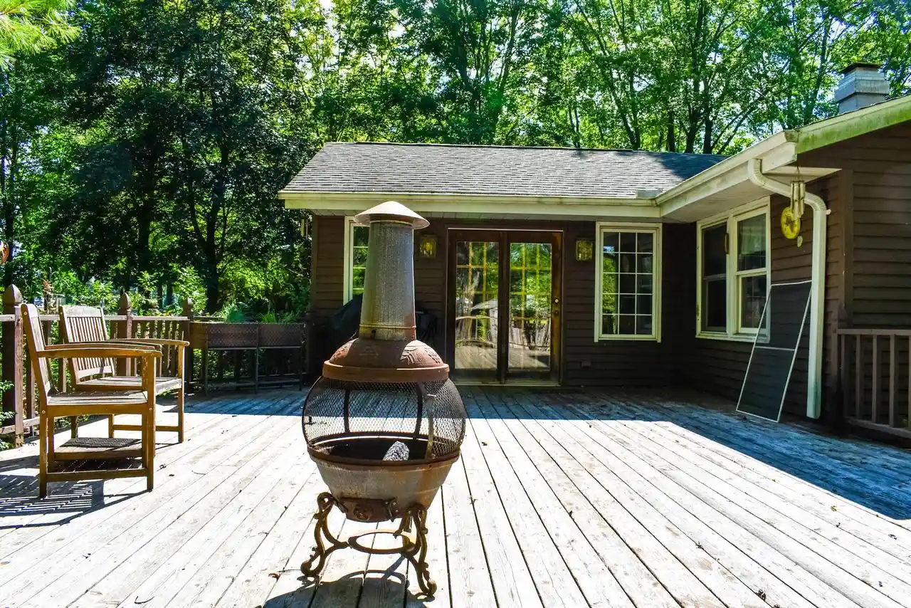 Photo 3 of Sale Pending at 1325 Carlin Court Court, Burlington, WI 53105 | MLS# 1976644 | Listing updated on 2026-08-31
