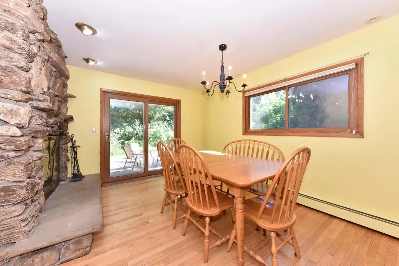 5th image of 12810 W Meadow Lane Lane, New Berlin, WI 53151 | MLS# 1976650