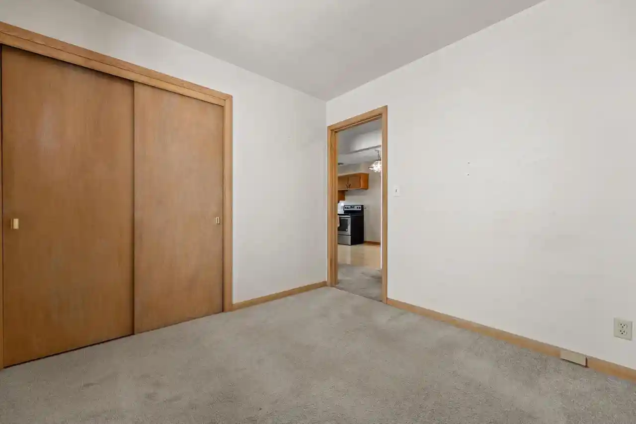 Photo 3 of Single family home for sale at 3948 E Underwood Avenue Avenue, Cudahy, WI 53110 | MLS# 1976655 | Listing updated on 2026-09-07