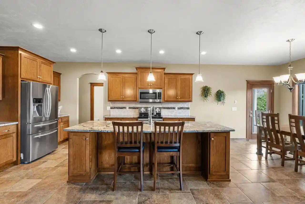 Photo 4 of Single family home for sale at 647 Rusch Dr Dr, Combined Locks, WI 54113 | MLS# 50331231 | Listing updated on 2026-08-21