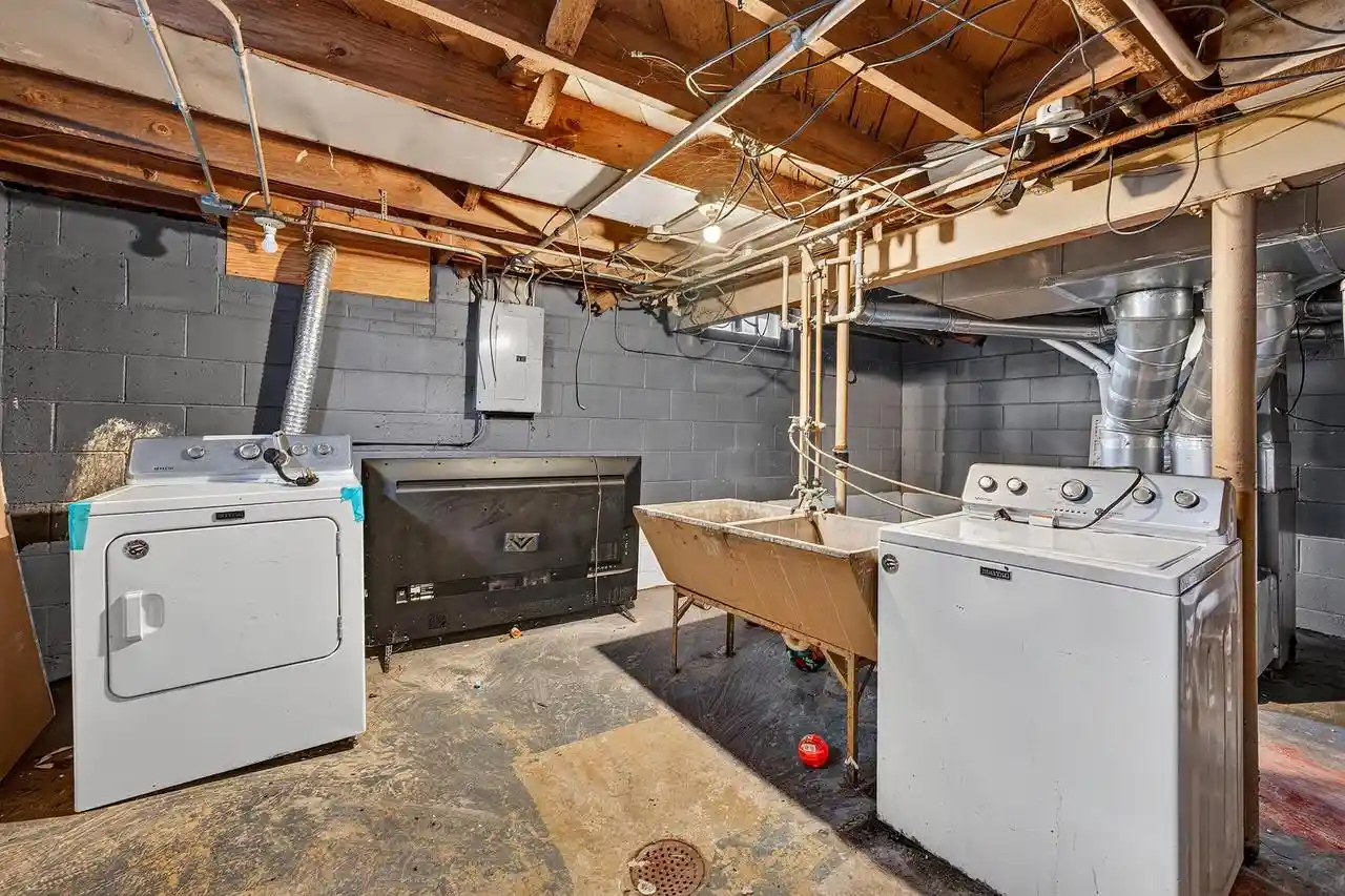 Photo 4 of Single family home for sale at 5376 N 38Th Street Street, Milwaukee, WI 53209 | MLS# 1976673 | Listing updated on 2026-10-09