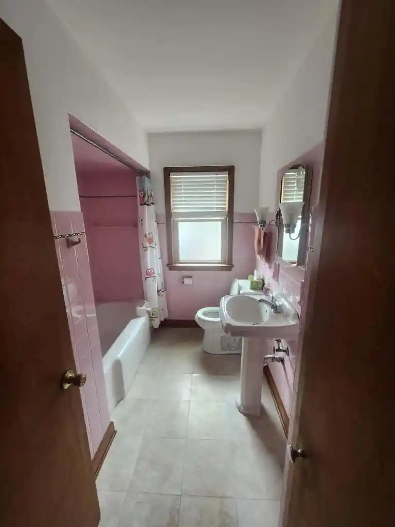 Photo 3 of Single family home for sale at 918 Oregon Street Street, Racine, WI 53405 | MLS# 1976678 | Listing updated on 2026-09-13