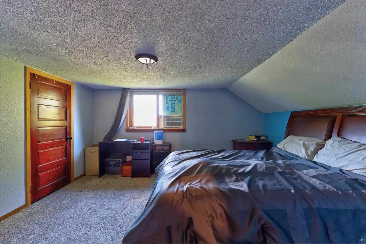 Photo 4 of Single family home for sale at 1608 W Main St St, Ashland, WI 54806 | MLS# 6127437 | Listing updated on 2026-09-10