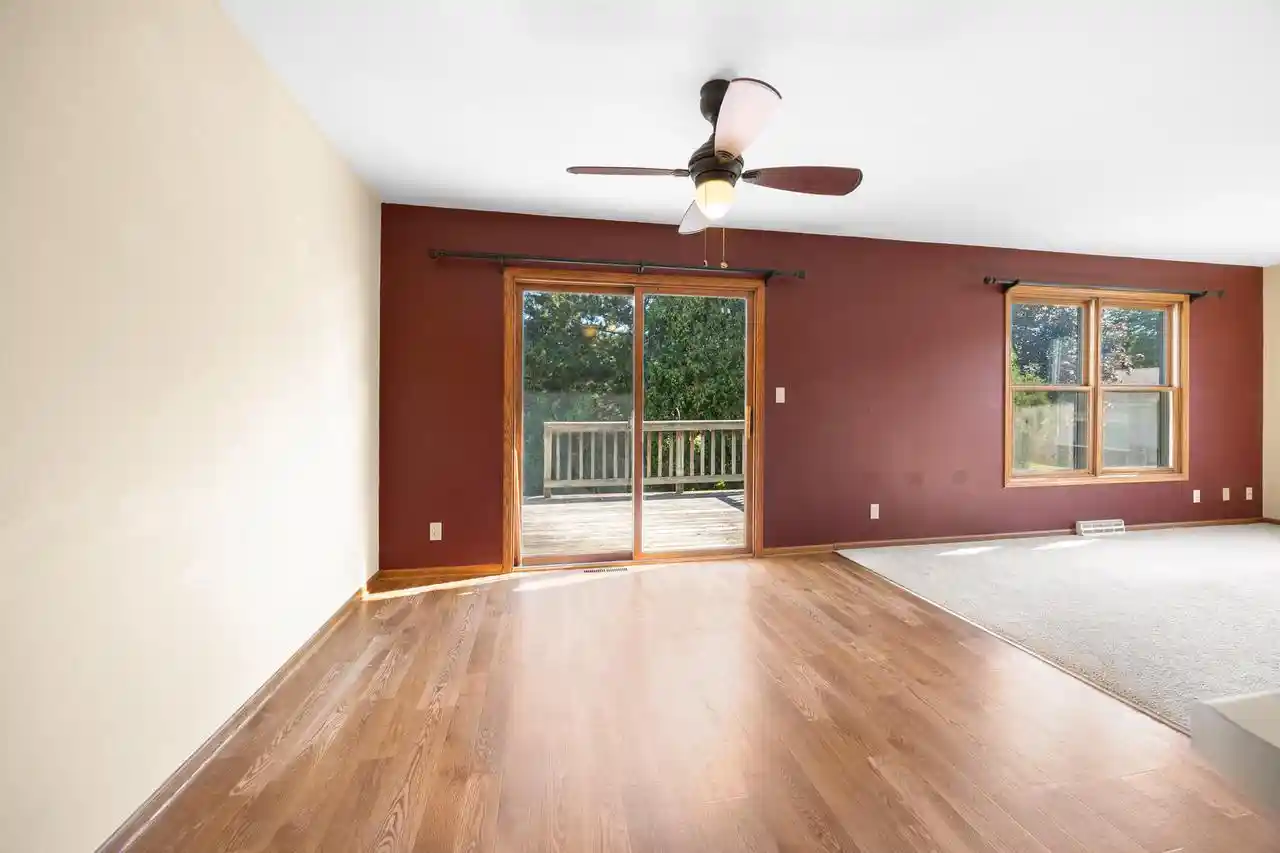 2nd image of 1426 Sunnydale Circle Circle, West Bend, WI 53090 | MLS# 1976684