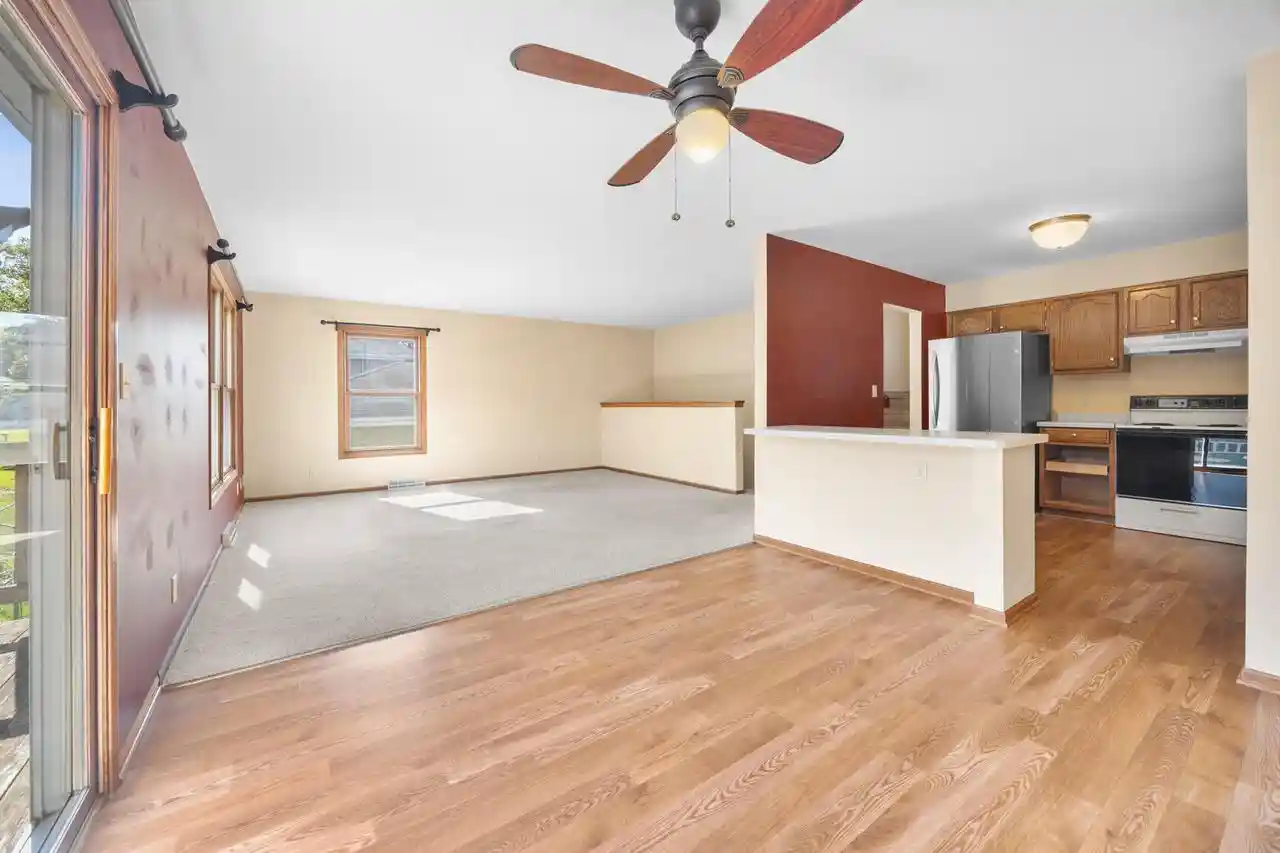 3rd image of 1426 Sunnydale Circle Circle, West Bend, WI 53090 | MLS# 1976684