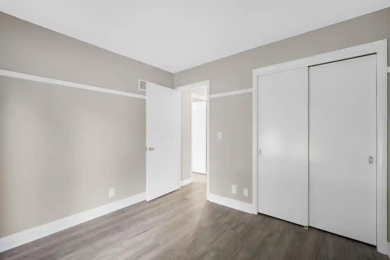 Photo 3 of Single family home for sale at W249s7055 Sugar Maple Dr Dr, Waukesha, WI 53189 | MLS# 1976682 | Listing updated on 2026-09-25