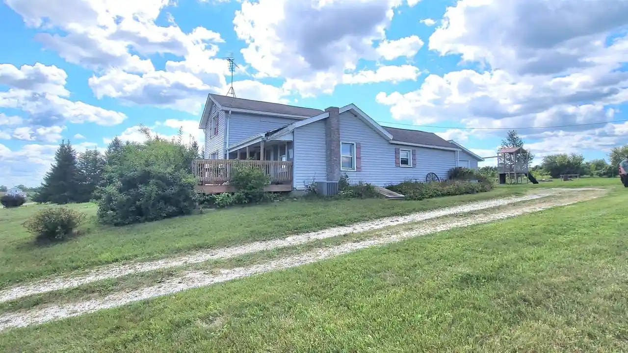 Photo 1 of Single family home for sale at N3442 Center Road Road, Waupun, WI 53963 | MLS# 2030814 | Listing updated on 2026-08-27