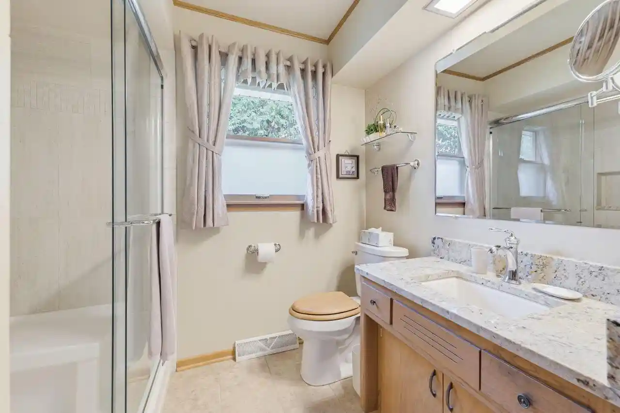 4th image of 1606 N Pine Street Street, Grafton, WI 53024 | MLS# 1976718