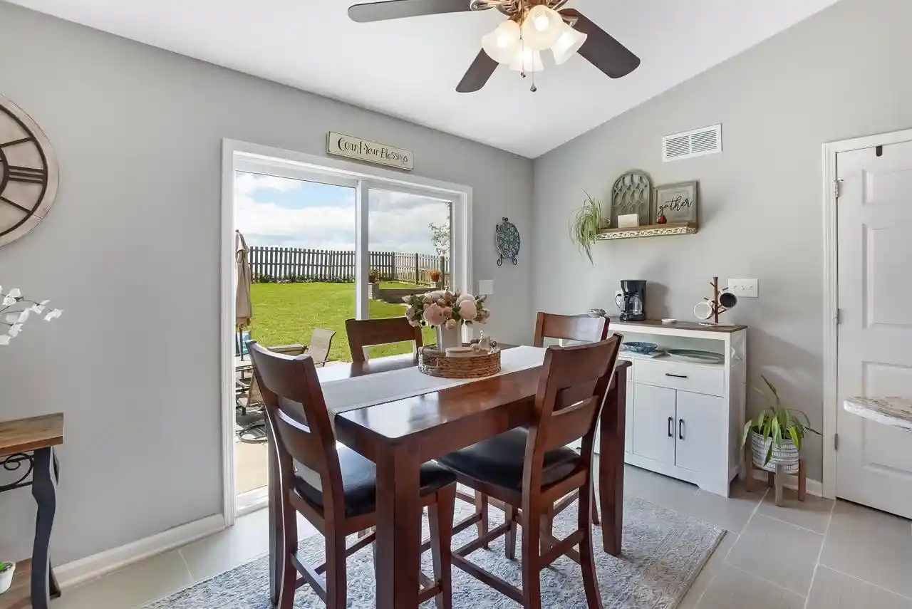 4th image of 524 Parkview Dr Dr, Johnson Creek, WI 53038 | MLS# 1976721