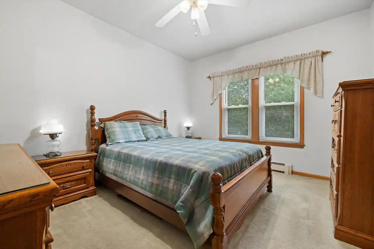Photo 3 of Single family home for sale at 3343 State Hwy 31, Racine, WI 53405 | MLS# 1976723 | Listing updated on 2026-10-08