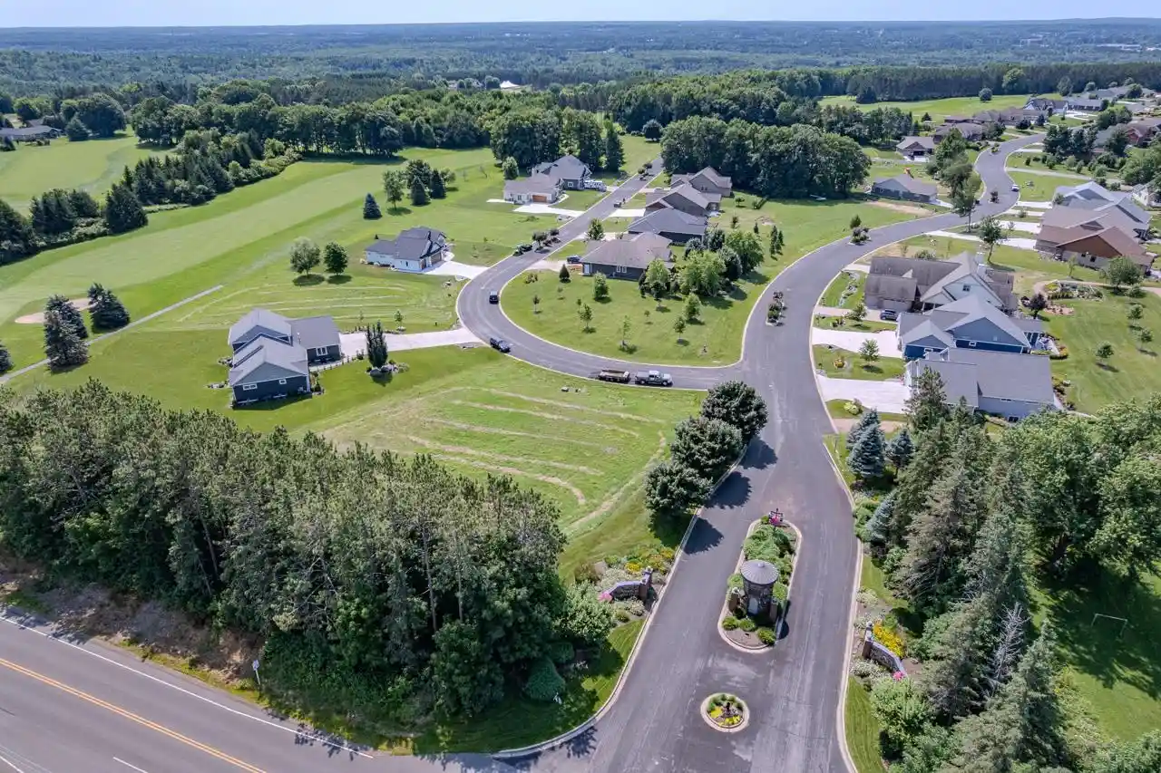 2nd image of 1313 Bent Stick Dr Dr, Wausau, WI 54403 | MLS# 22604029