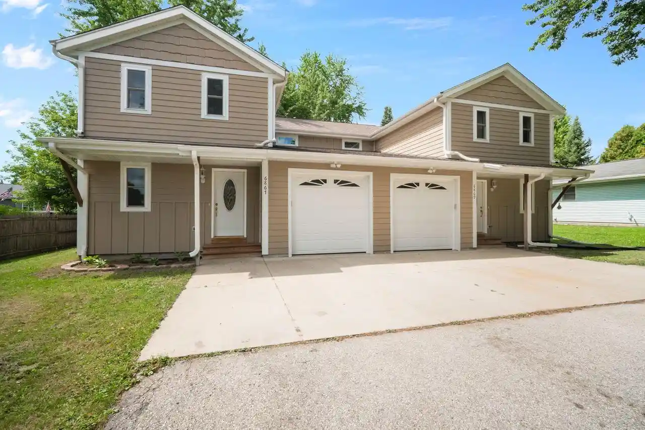 1st image of 6867 Enge Dr Dr, West Bend, WI 53090 | MLS# 1976730