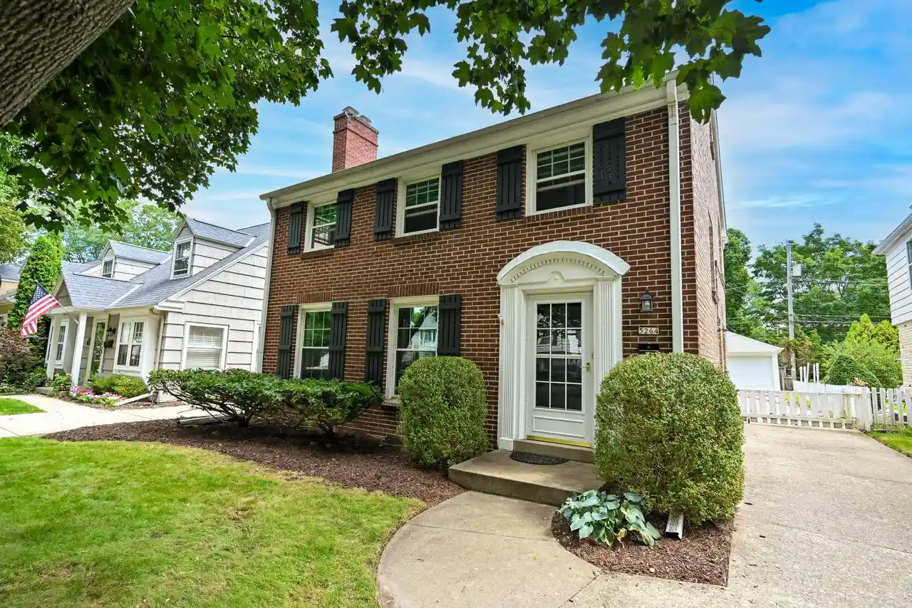1st image of 5264 N Kent Avenue Avenue, Whitefish Bay, WI 53217 | MLS# 1976736