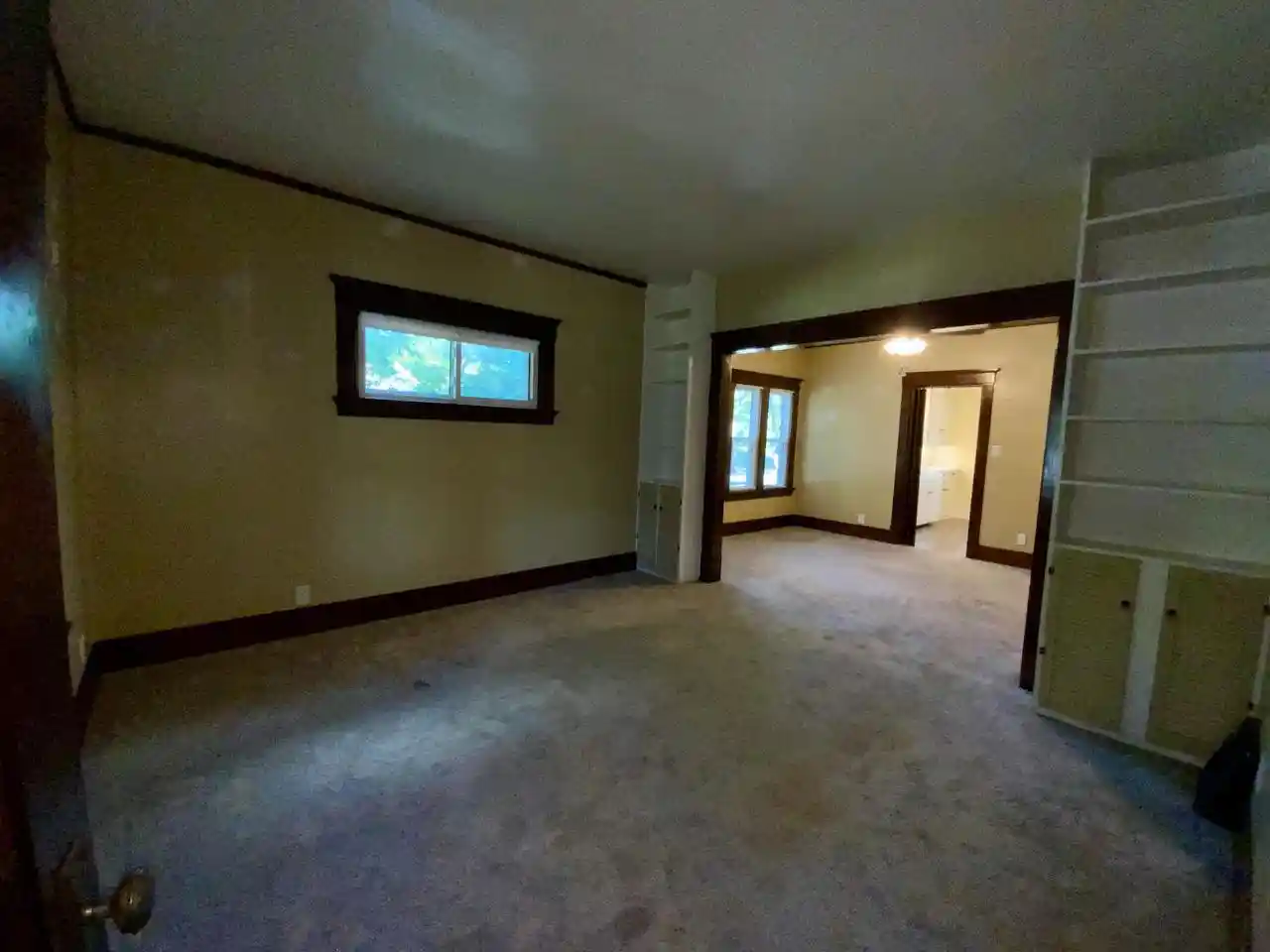 2nd image of 1002 N 16th Street Street, Manitowoc, WI 54220 | MLS# 1976733