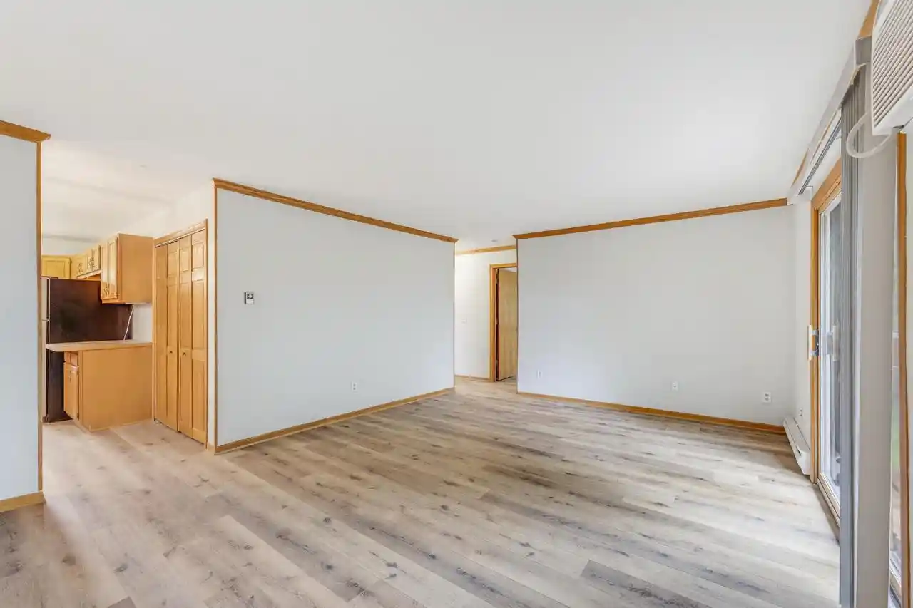 33rd image of 627 Hartridge Dr Dr #D, Hartland, WI 53029 | MLS# 1976745