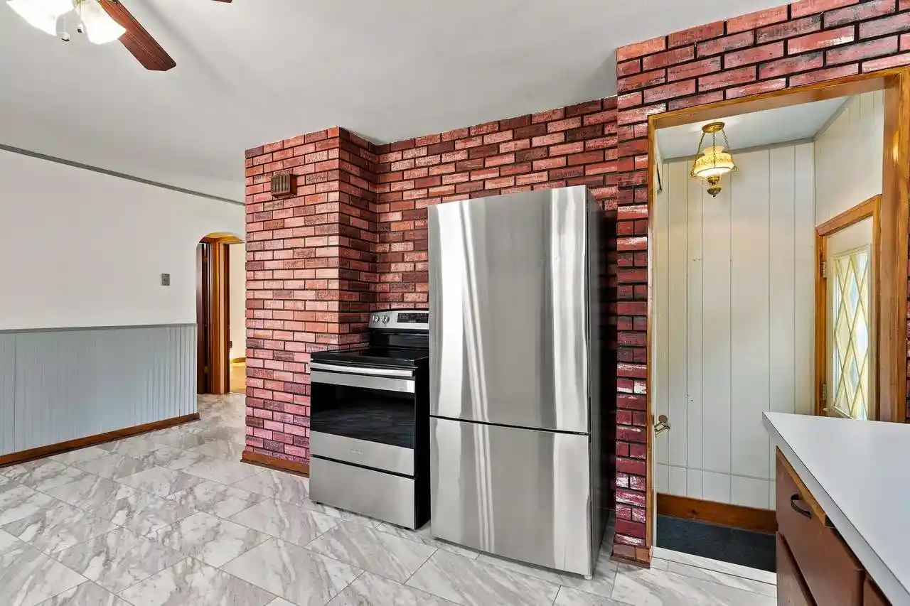 33rd image of 1704 S 9th Street Street, Sheboygan, WI 53081 | MLS# 1976757