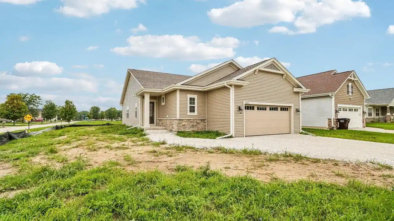 2nd image of 4522 Lasalle Street Street #Lt32, Racine, WI 53402 | MLS# 1976763