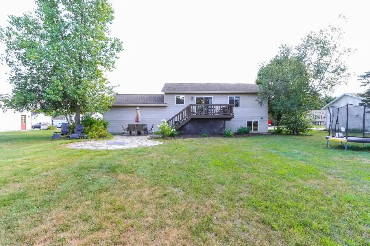 Photo 3 of Single family home for sale at 2602 Country Creek Lane Lane, Schofield, WI 54476 | MLS# 22604037 | Listing updated on 2026-09-04