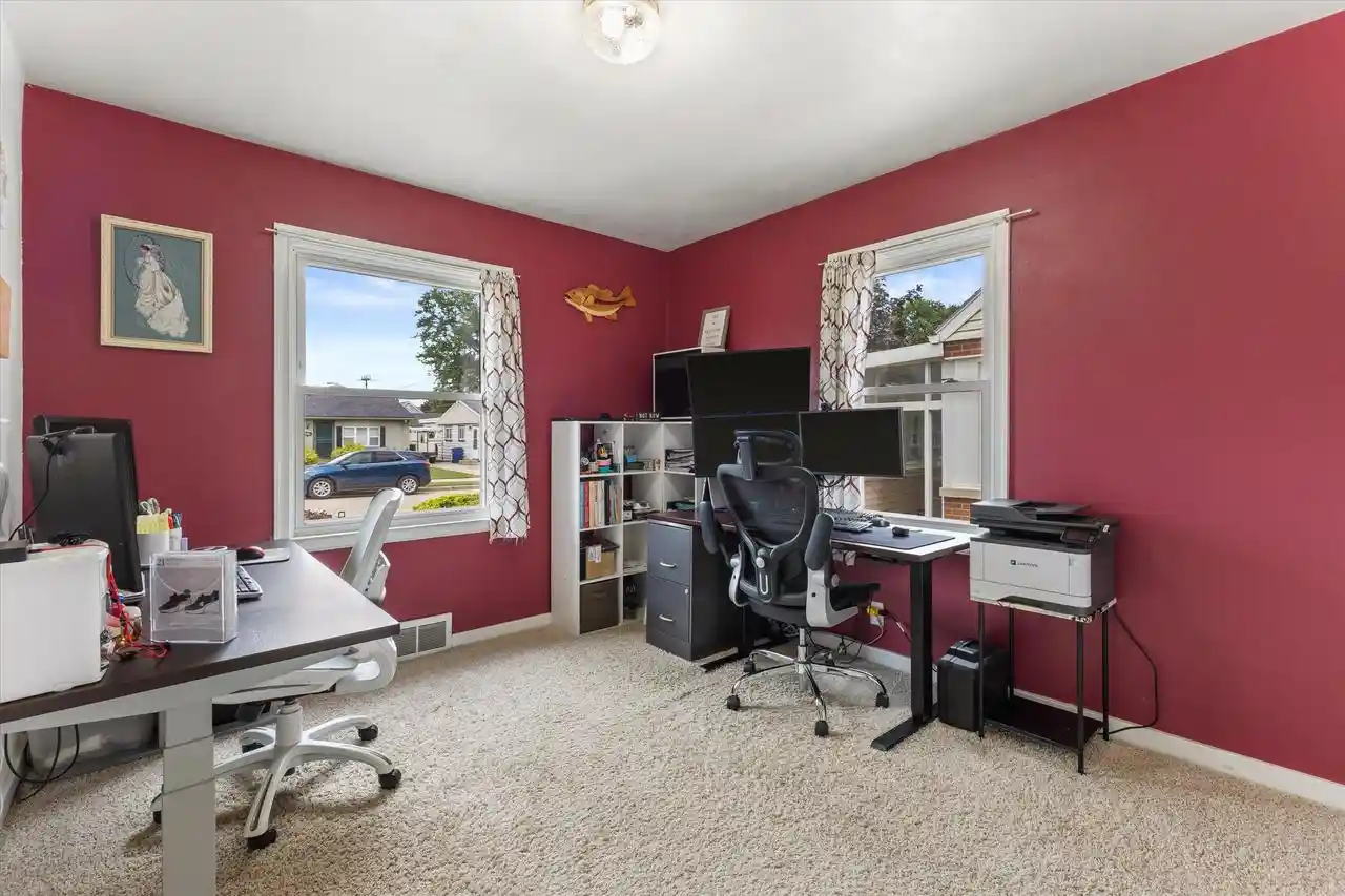 Photo 4 of Single family home for sale at 2213 Shoop Street Street, Racine, WI 53404 | MLS# 1976793 | Listing updated on 2026-09-24