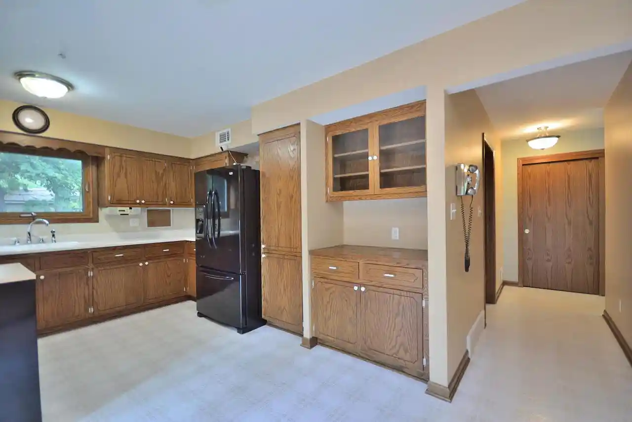 Photo 2 of Single family home for sale at 5222 S 20th Street Street, Milwaukee, WI 53221 | MLS# 1976794 | Listing updated on 2026-08-21