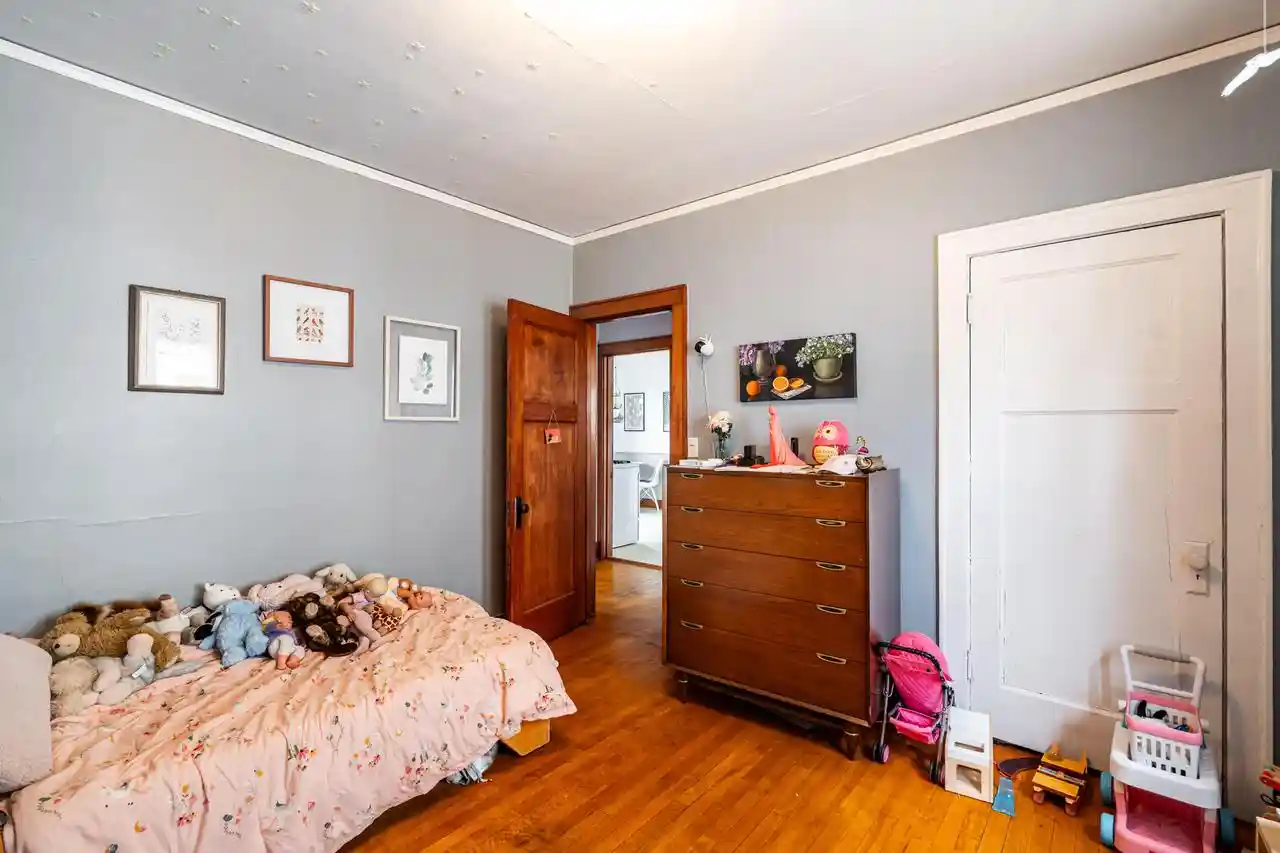 Listing Photo 5 - Condo for sale in building located at 1813 N 54Th St St, Milwaukee, WI 53208 - Unit #1815