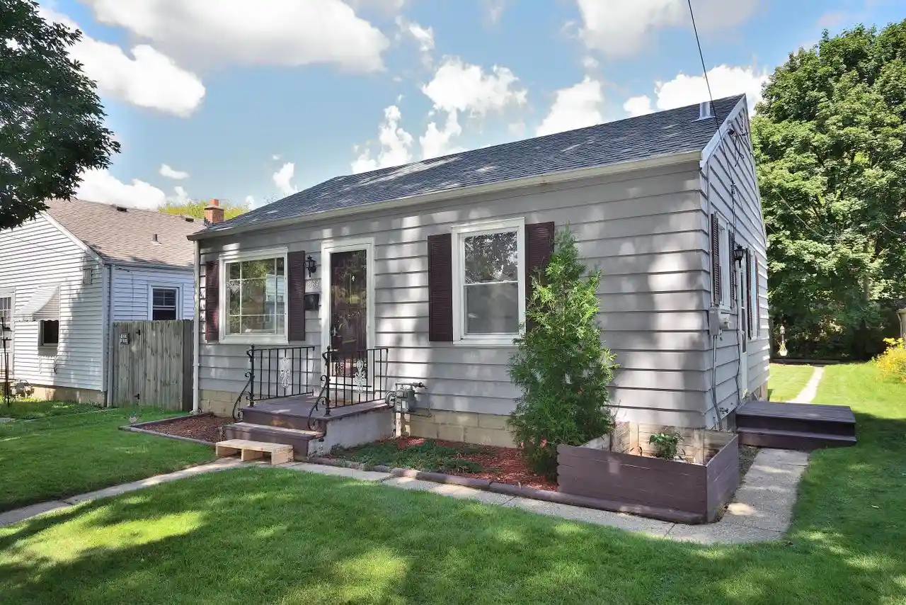 1st image of 834 E Holt Avenue Avenue, Milwaukee, WI 53207 | MLS# 1976802