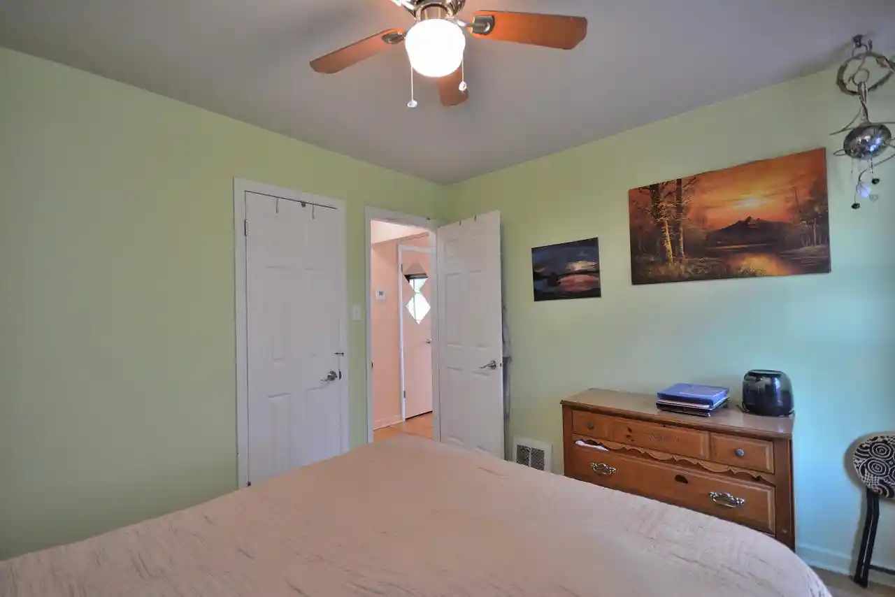 2nd image of 834 E Holt Avenue Avenue, Milwaukee, WI 53207 | MLS# 1976802