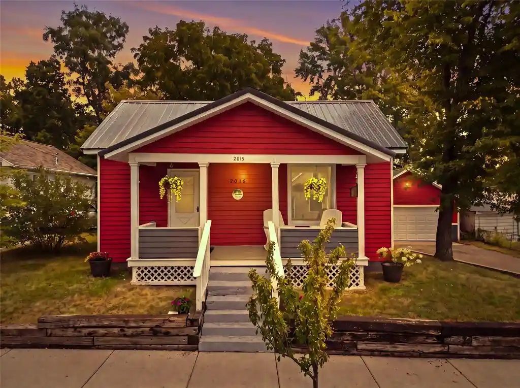 image of 2015 4th Street Street, Eau Claire, WI 54703 | MLS# 1604335