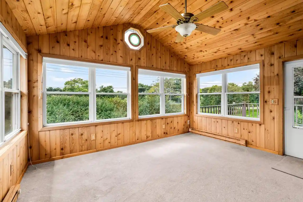 Photo 3 of Single family home for sale at 1416 Spring Valley Dr Dr, Racine, WI 53405 | MLS# 1976812 | Listing updated on 2026-08-19