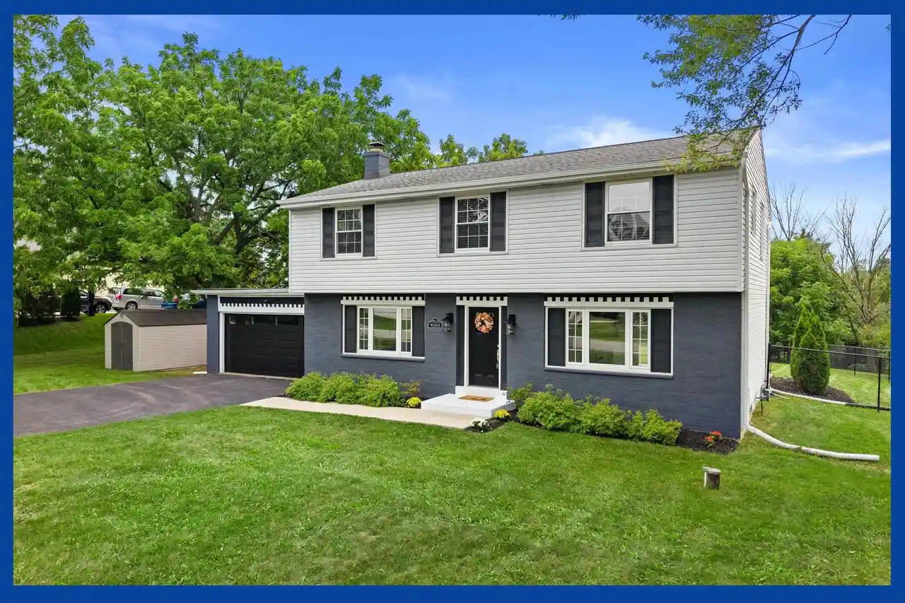 1st image of N113w13033 Crestview Dr Dr, Germantown, WI 53022 | MLS# 1976810