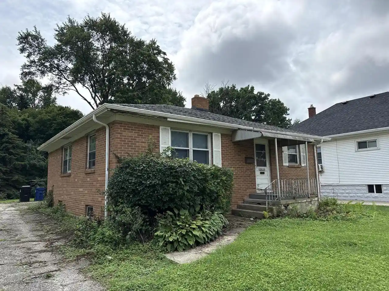 Photo 1 of Single family home for sale at 2025 Rupert Boulevard Boulevard, Racine, WI 53405 | MLS# 1976822 | Listing updated on 2026-09-21