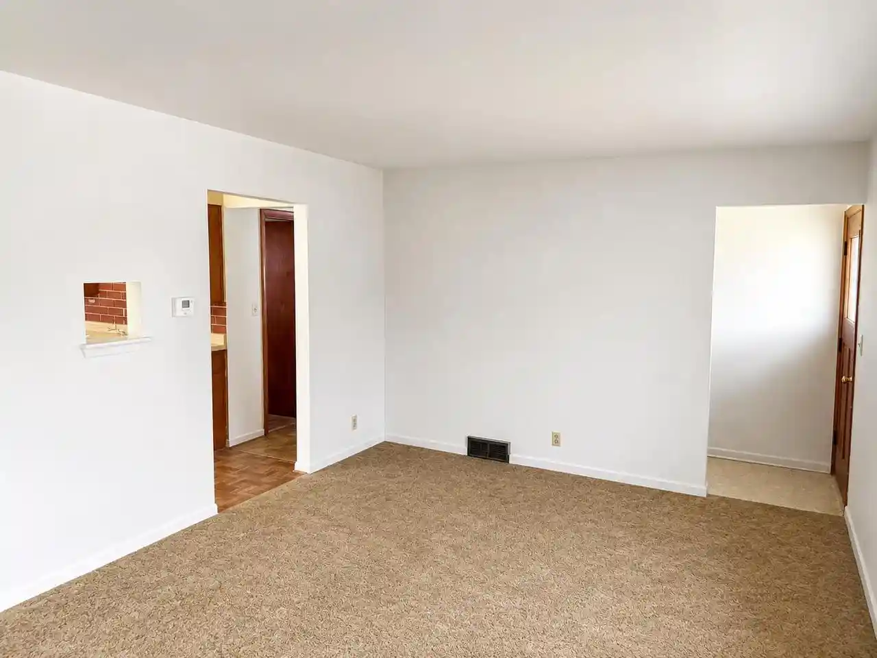 Photo 3 of Single family home for sale at 2025 Rupert Boulevard Boulevard, Racine, WI 53405 | MLS# 1976822 | Listing updated on 2026-09-21
