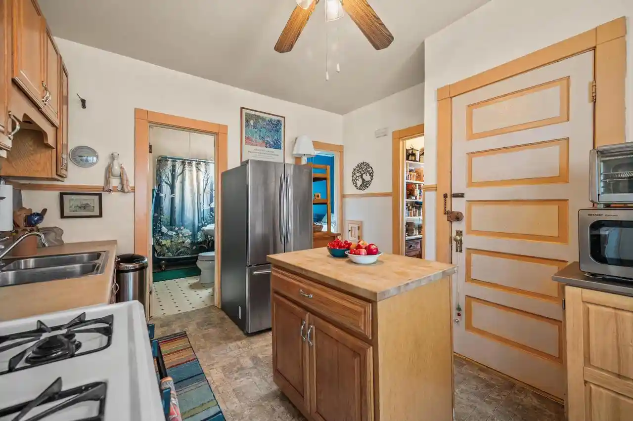 2nd image of 2372 N Weil Street Street #2370, Milwaukee, WI 53212 | MLS# 1976823