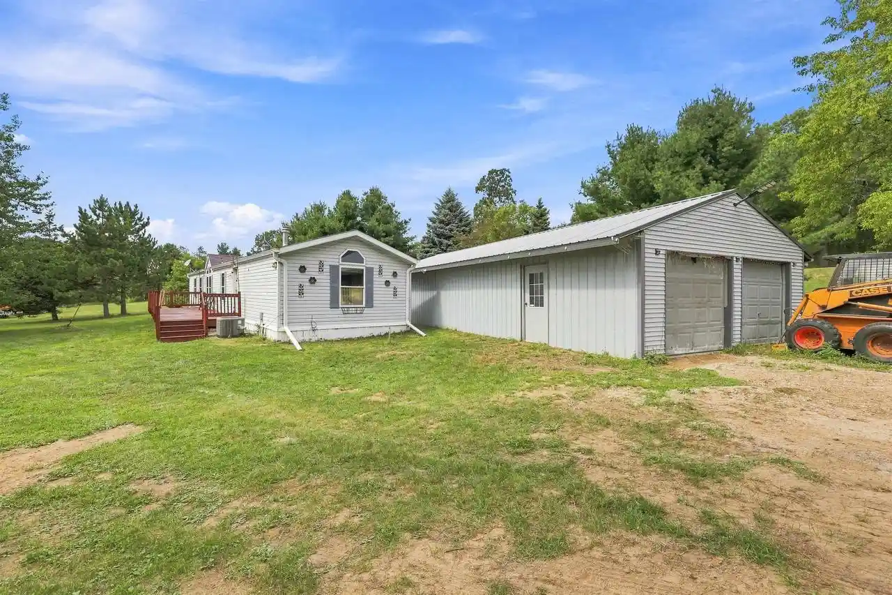 1st image of N485 East Road Road, Waupaca, WI 54981 | MLS# 22604048