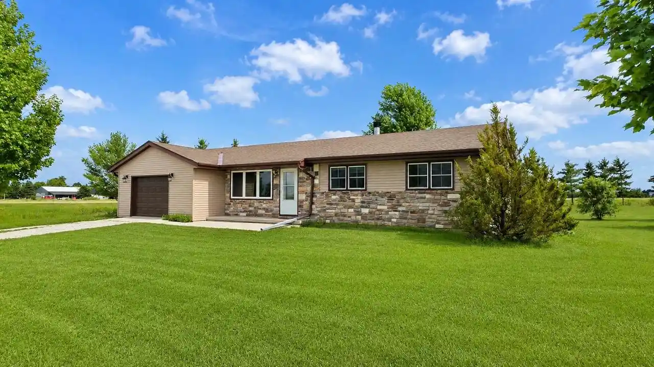 1st image of 7039 W Kiln Dr Dr, Watertown, WI 53098 | MLS# 2030870