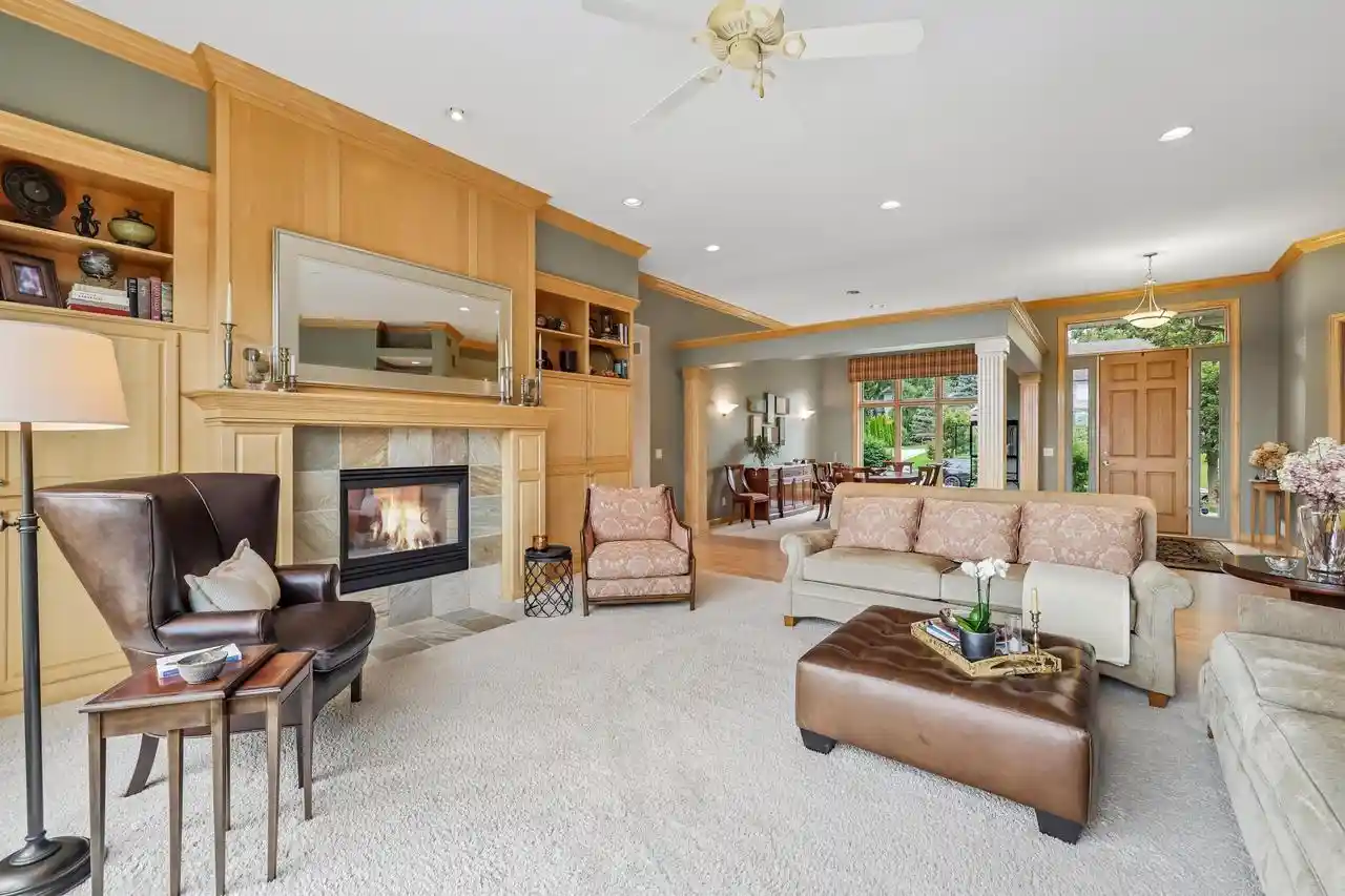 Photo 3 of Single family home for sale at 1805 Autumn Hl Dr, Verona, WI 53593 | MLS# 2030871 | Listing updated on 2026-09-18