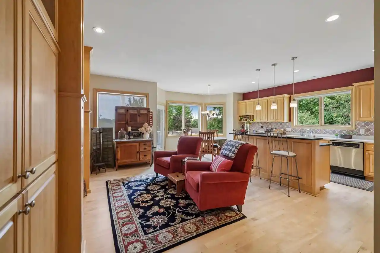 Photo 3 of Single family home for sale at 1805 Autumn Hl Dr, Verona, WI 53593 | MLS# 2030871 | Listing updated on 2026-09-18