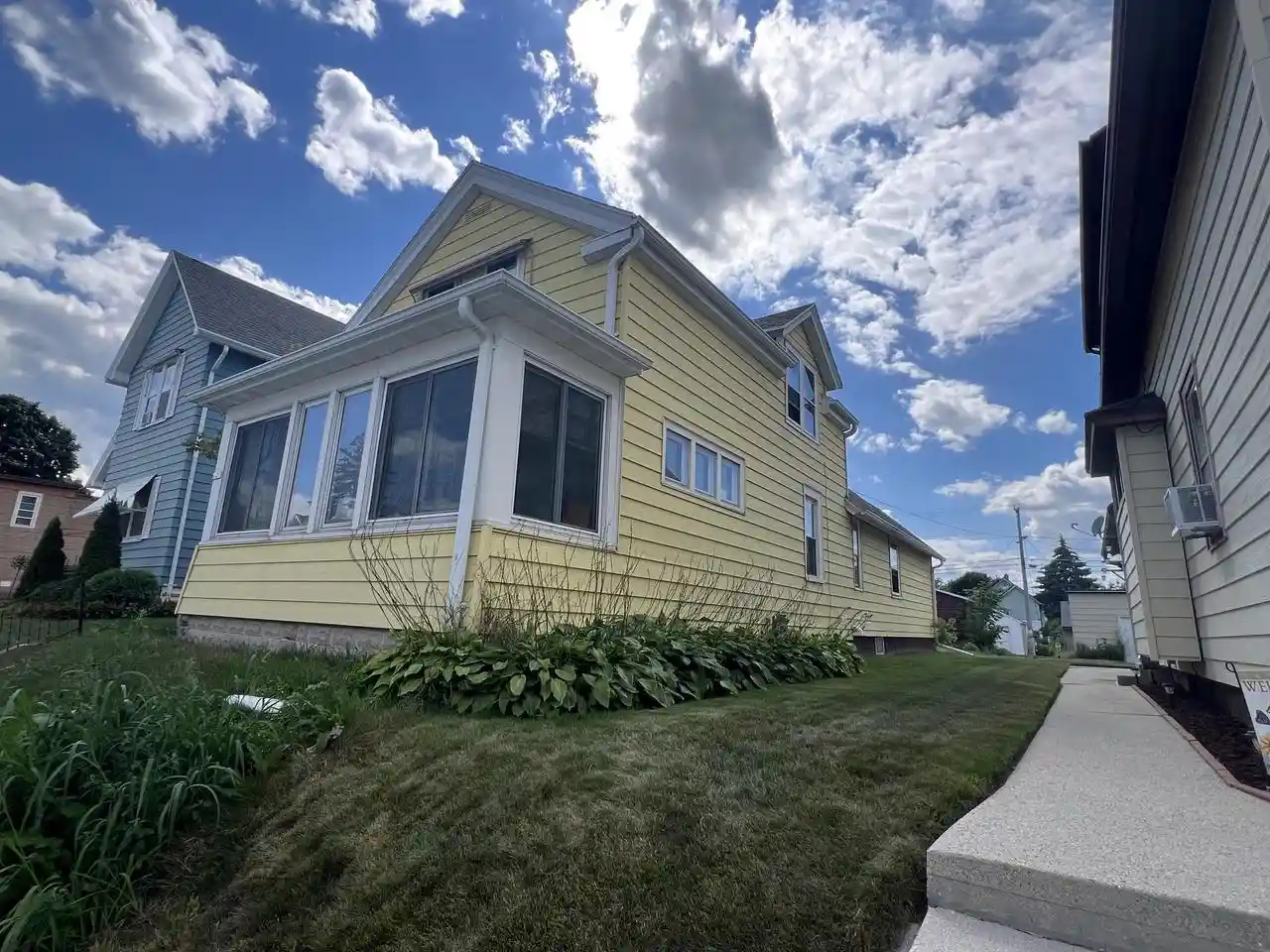 2nd image of 1450 S 13th Street Street, Sheboygan, WI 53081 | MLS# 1976847