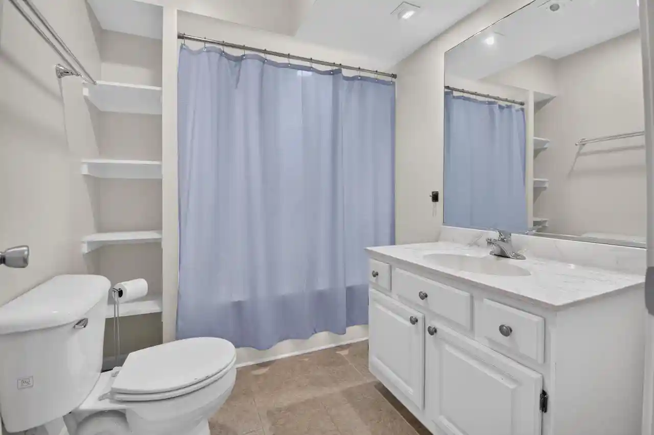 2nd image of 917 11th Street Street, Pleasant Prairie, WI 53158 | MLS# 1976851