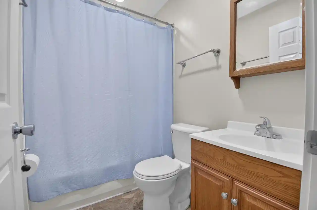 5th image of 917 11Th Street Street, Pleasant Prairie, WI 53158 | MLS# 1976851