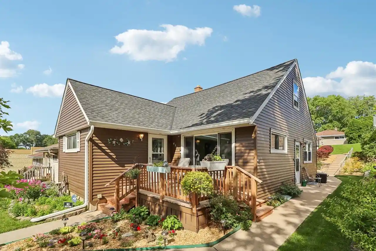 1st image of 4554 S 48th Street Street, Milwaukee, WI 53220 | MLS# 1976856