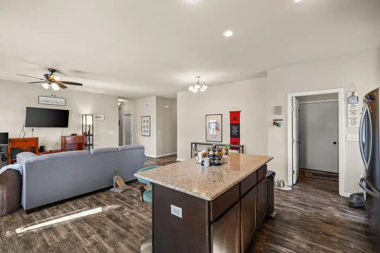 5th image of 302 Tori Dr Dr, Belleville, WI 53508 | MLS# 2030882