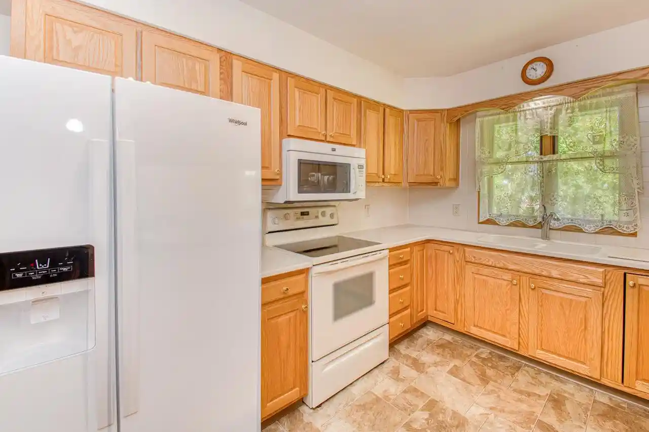 25th image of 204 E Pleasant Street Street, South Wayne, WI 53587 | MLS# 2030885