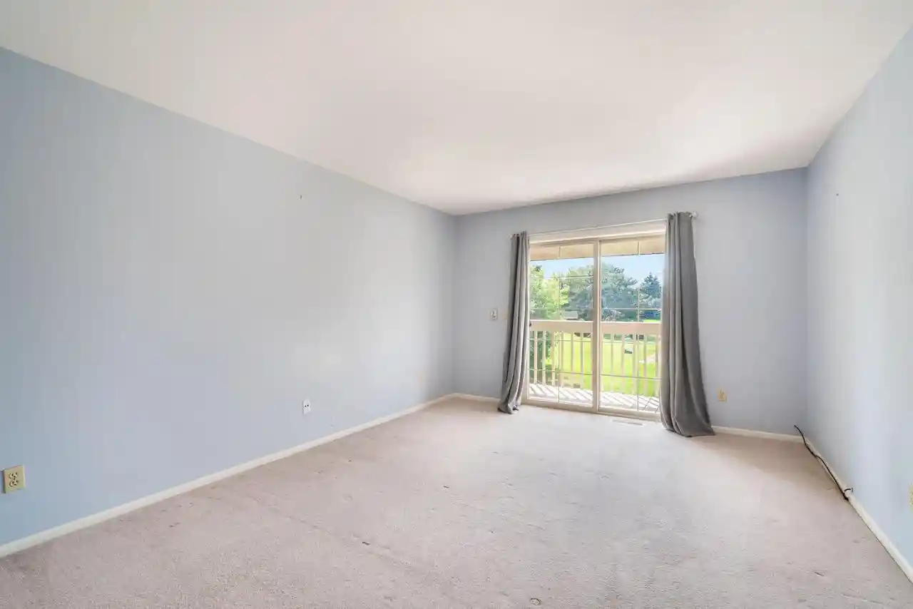 2nd image of 3651 E Barbara Court Court #6, Oak Creek, WI 53154 | MLS# 1976875