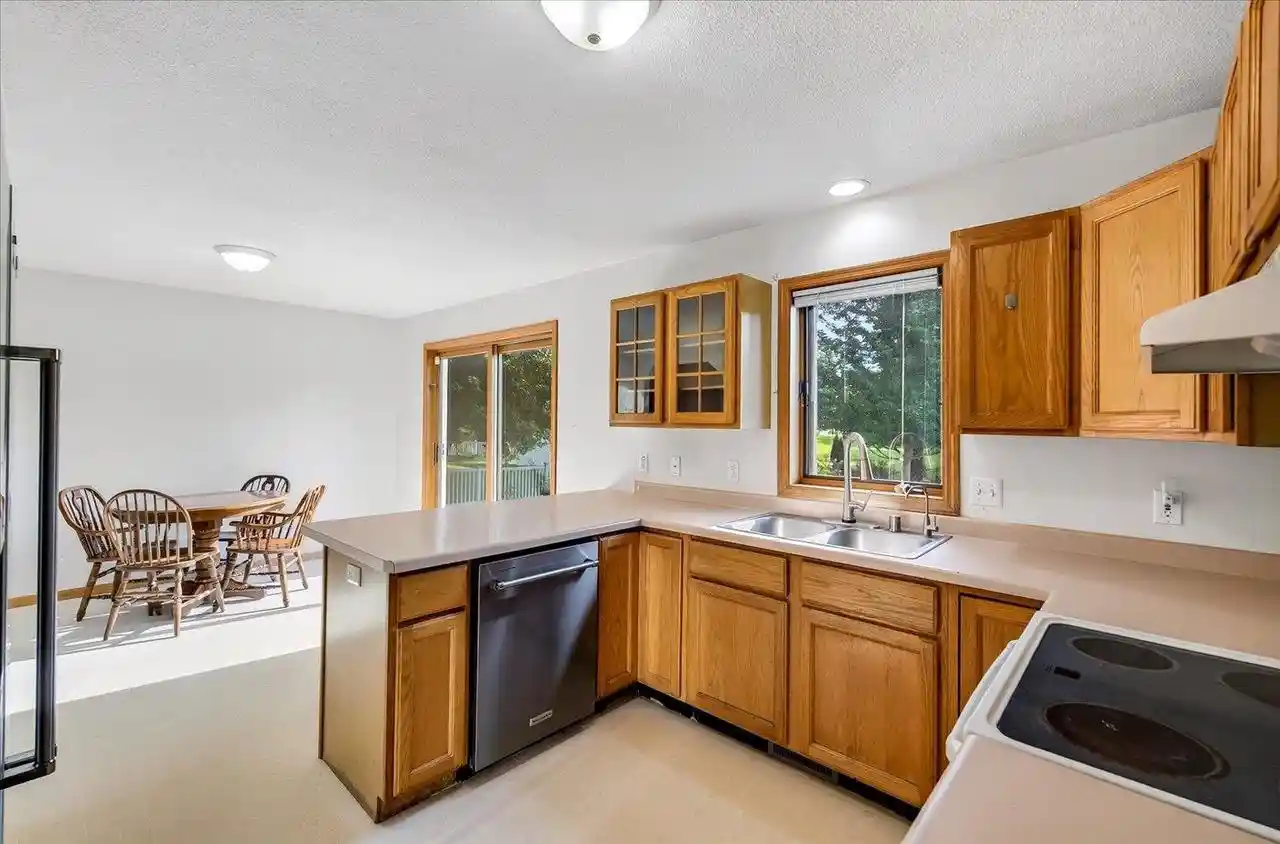 Photo 3 of Single family home for sale at 200 Dentaria Dr Dr, Cottage Grove, WI 53527 | MLS# 2030892 | Listing updated on 2026-09-10
