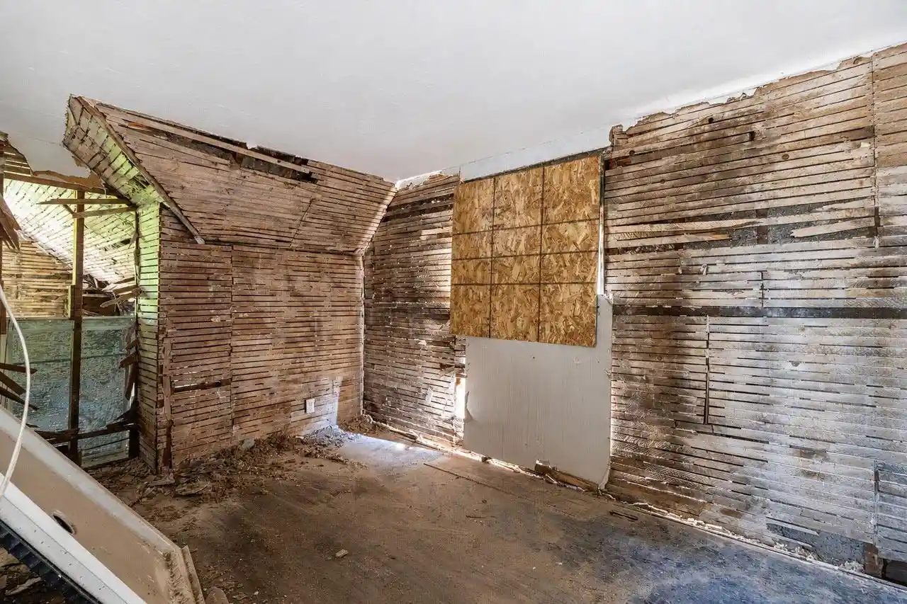 Photo 4 of Single family home for sale at 3718 N 7Th Street Street, Milwaukee, WI 53212 | MLS# 1976884 | Listing updated on 2026-08-19
